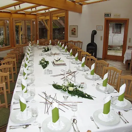 Steinschalerhof Hotel Warth (Sankt Poelten-Land)